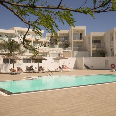 Precioso Apartamento En Complejo Con Piscina Costa Teguise Luaran gambar